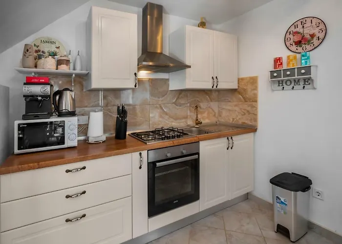 Aurora By Interhome Tatil Evi