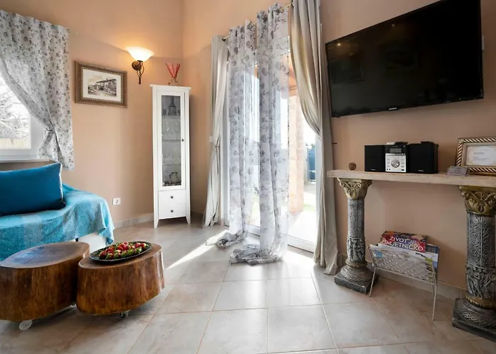 Aurora By Interhome *