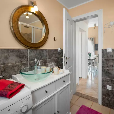 Aurora By Interhome Vikendica Loborika